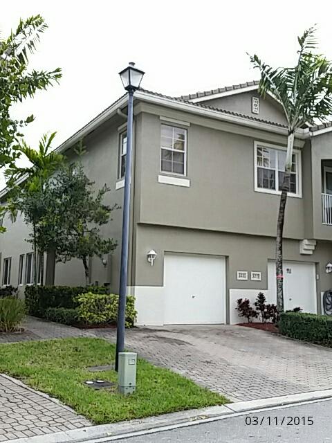 3221 Laurel Ridge Circle Riviera Beach, FL 33404 - Photo 1 of 14 exterior