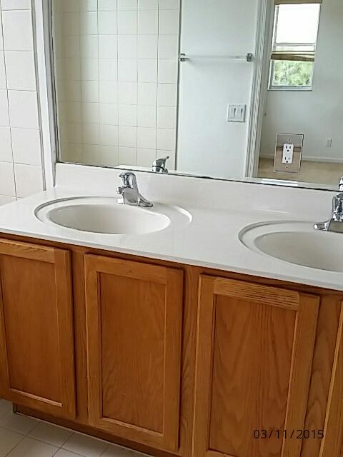 3221 Laurel Ridge Circle Riviera Beach, FL 33404 - Photo 6 of 14 master bath
