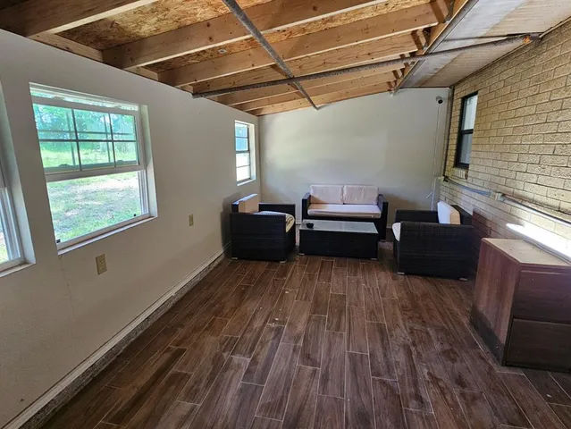 $490,000 | 1018 An County Road 2301, Tennessee Colony, TX 75861