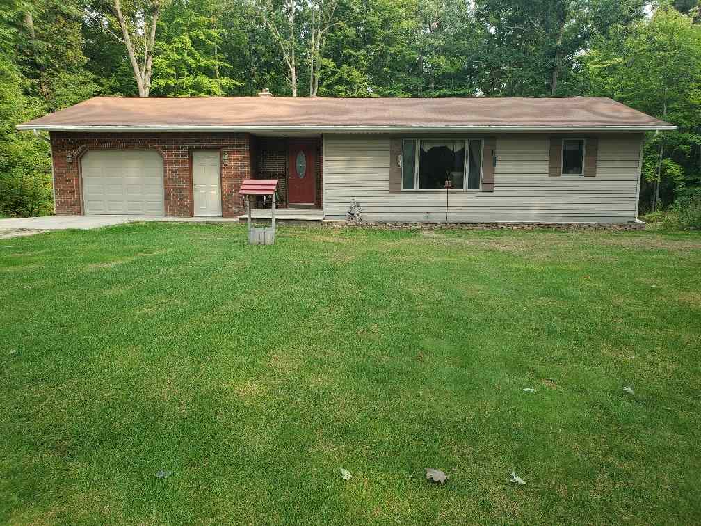 8243 Schmied Road Vestaburg, MI 48891 - Photo 16 of 40 1880029-15.JPG