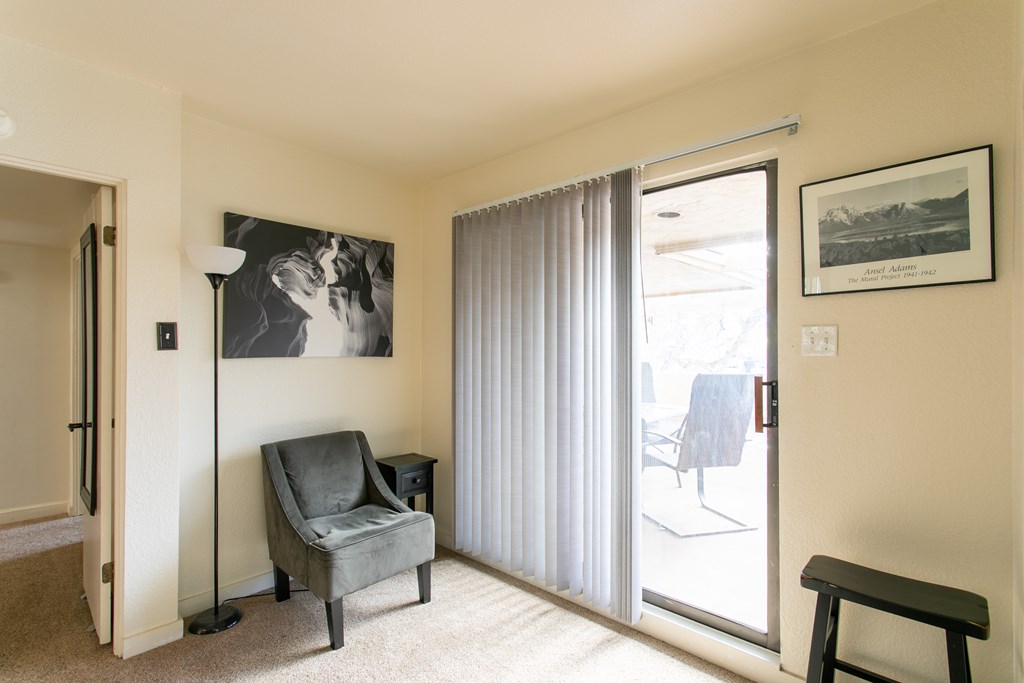 541 D Sand Bend Kerrville, TX 78028 - Photo 33 of 41 a view of room with window and furniture