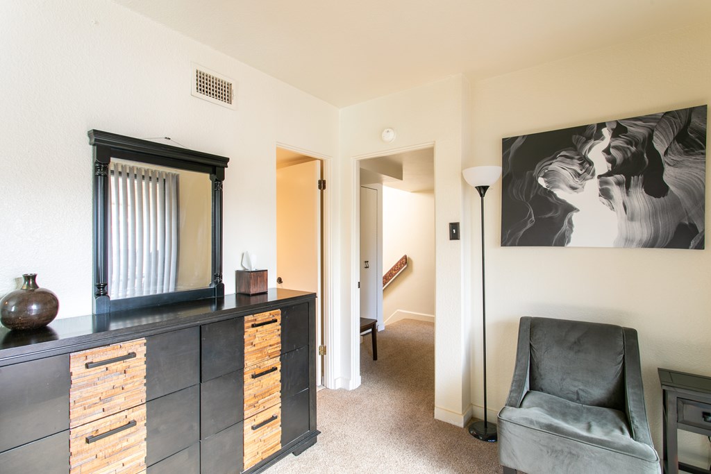 541 D Sand Bend Kerrville, TX 78028 - Photo 34 of 41 a living room with furniture and a window
