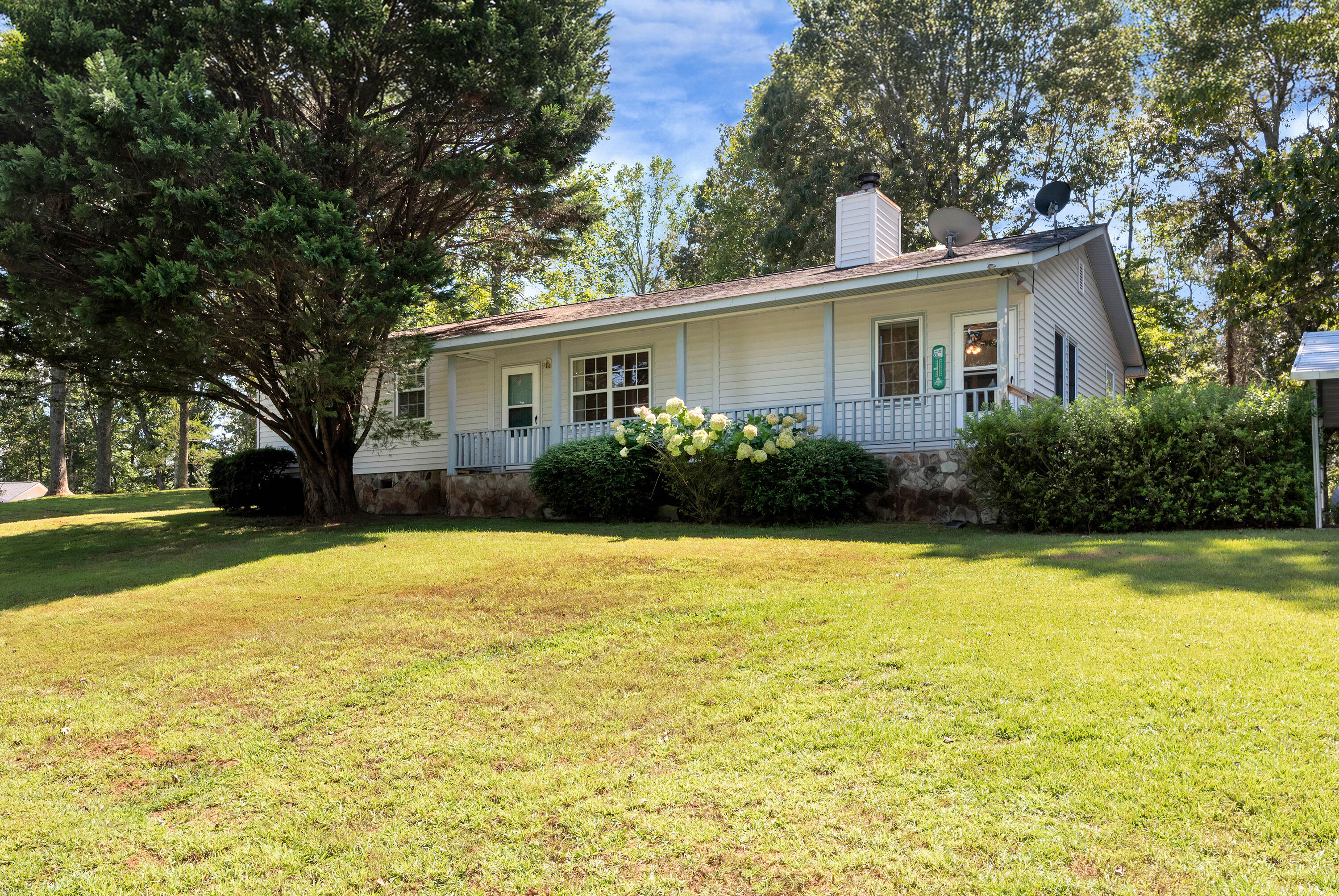 303 Jennys Cove Road Cleveland, GA 30528 - Photo 1 of 57 303Jen
