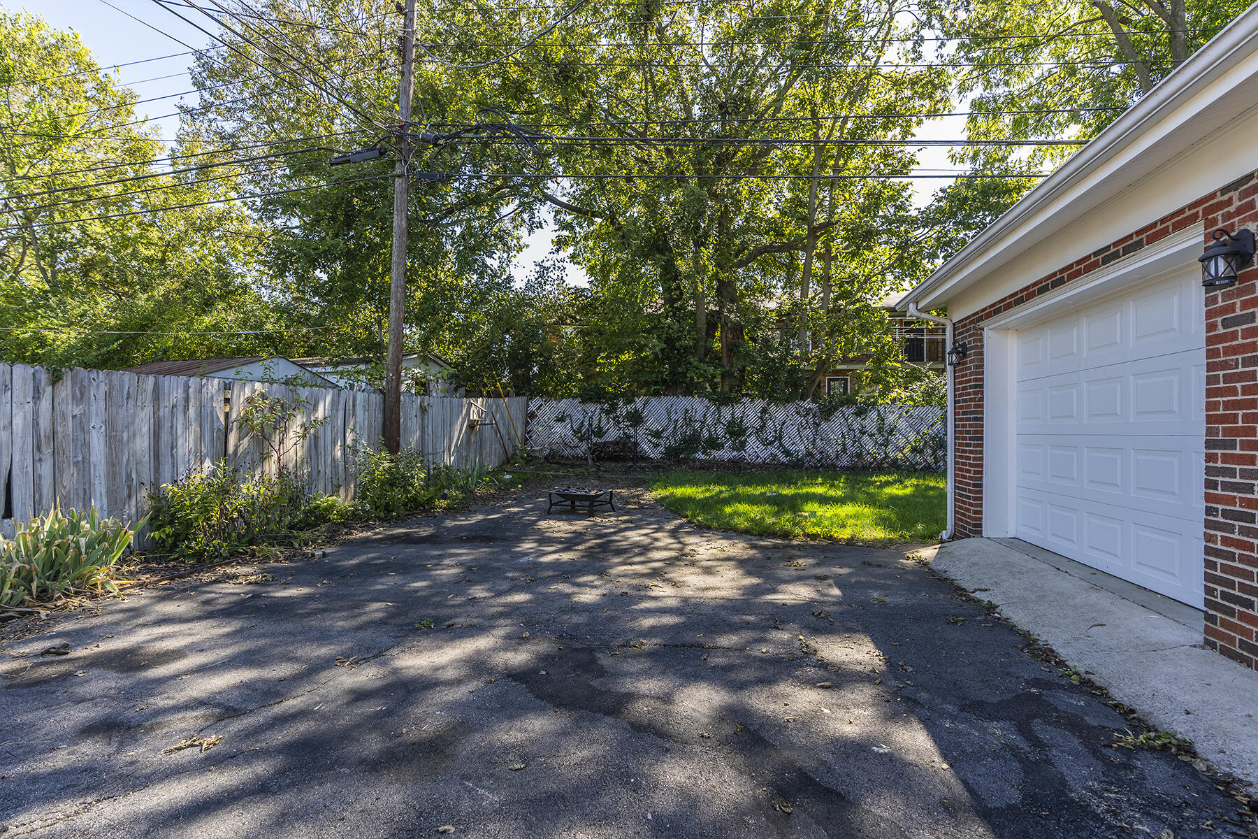 1734 Raleigh Road Lexington, KY 40505 - Photo 2 of 23 1734raliegh22