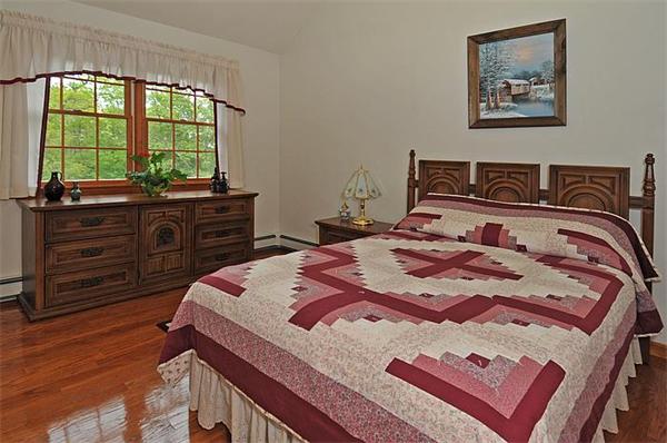 28 Hoyts Wharf Road Groton, MA 01450 - Photo 17 of 30 Gallery Image 17