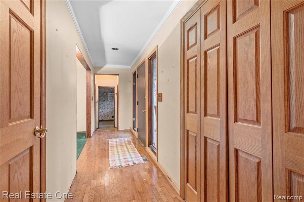 2825 Stanton Road Lake Orion, MI 48362 - Photo 11 of 32