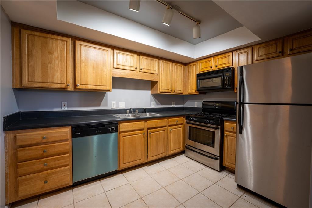 3301 Henderson Mill Road, Unit F1 Atlanta, GA 30341 - Photo 3 of 30