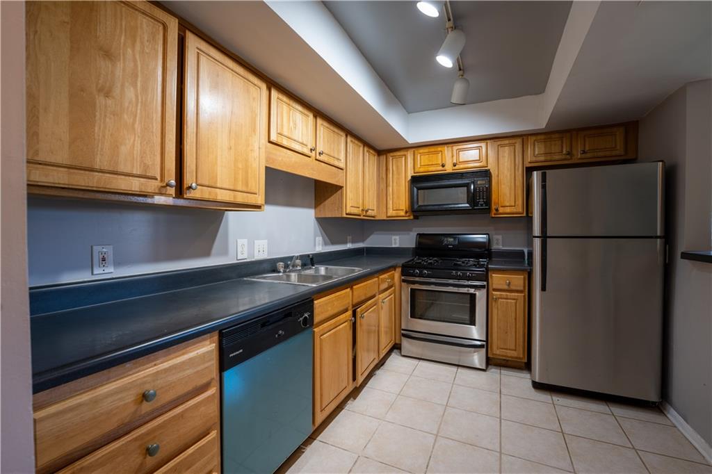 3301 Henderson Mill Road, Unit F1 Atlanta, GA 30341 - Photo 4 of 30