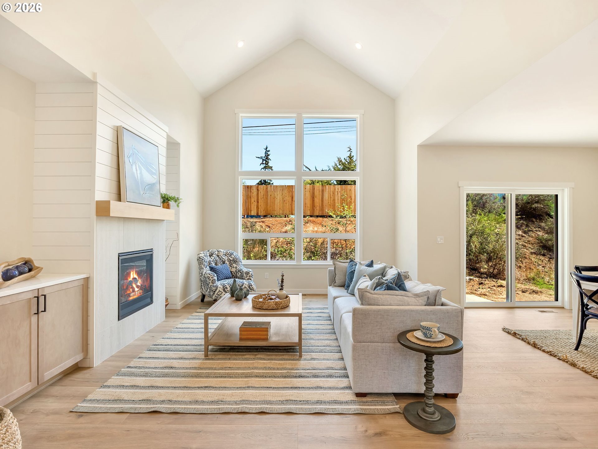 1383 Seabright Way Seaside, OR 97138 - Photo 4 of 37 Living Room