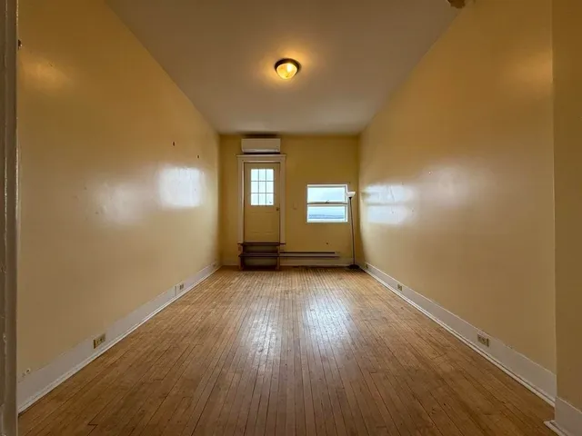 $850 | 415 Main Street West, Unit 5, Ashland, WI 54806