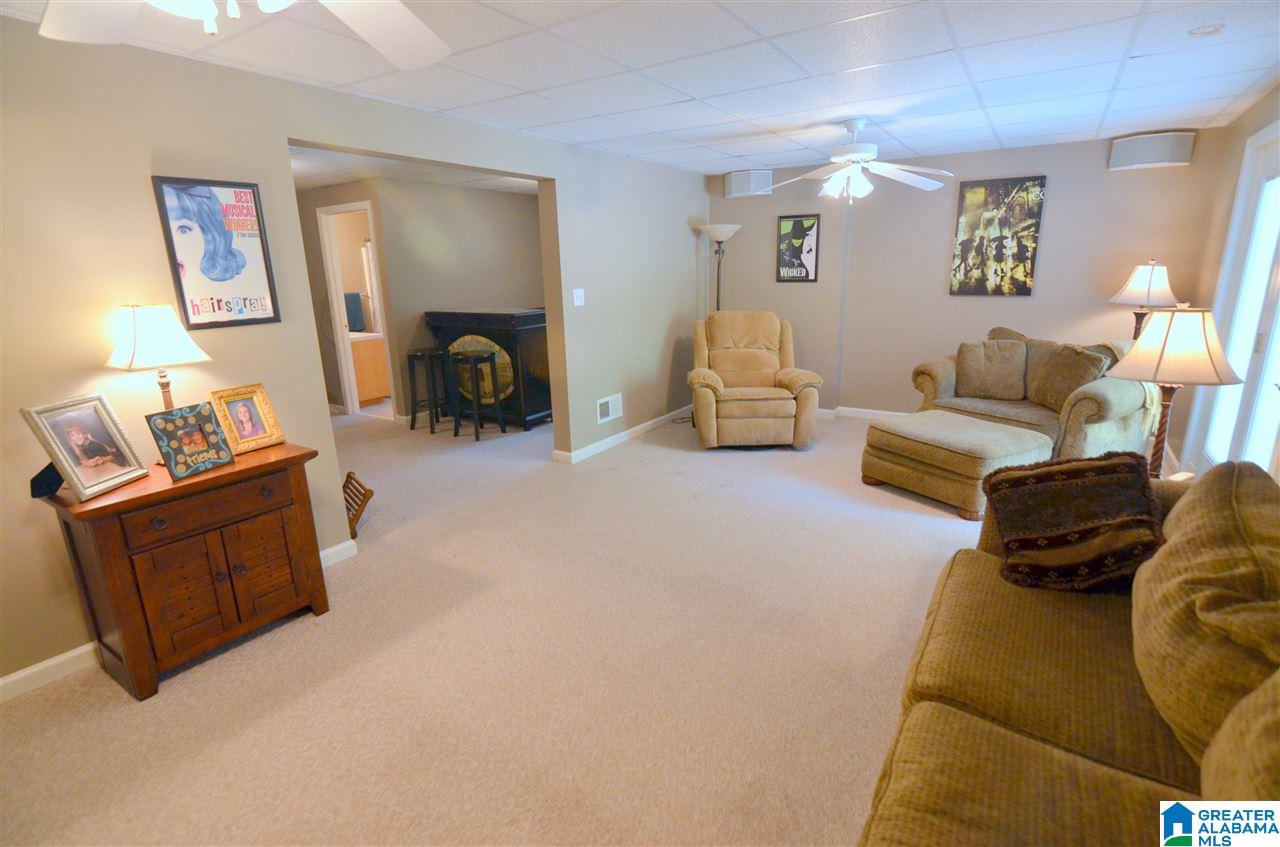 101 Royal Place Pelham, AL 35124 - Photo 33 of 43