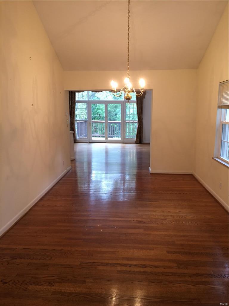 9550 Litzsinger Road Ladue, MO 63124 - Photo 6 of 12 Gallery Image 6