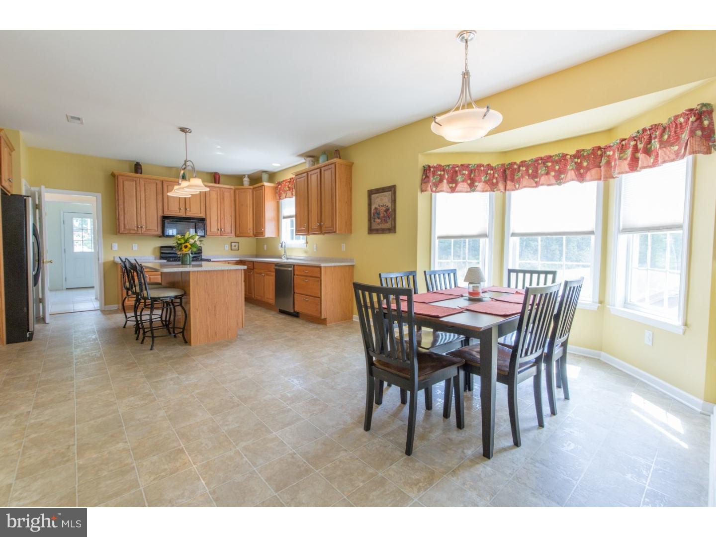 5013 Hiffletrayer Road Green Lane, PA 18054 - Photo 6 of 25 Kitchen