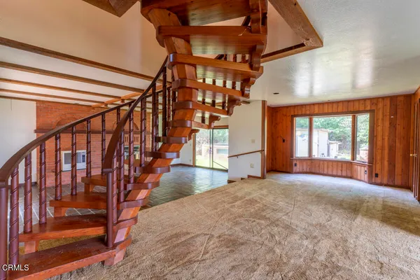 $1,575,000 | 33451 Little Valley Road, Fort Bragg, CA 95437