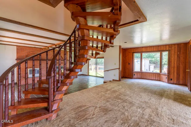 $1,675,000 | 33451 Little Valley Road, Fort Bragg, CA 95437