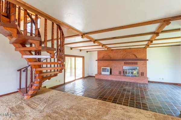 $1,575,000 | 33451 Little Valley Road, Fort Bragg, CA 95437