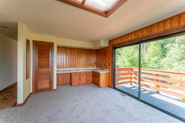 $1,675,000 | 33451 Little Valley Road, Fort Bragg, CA 95437