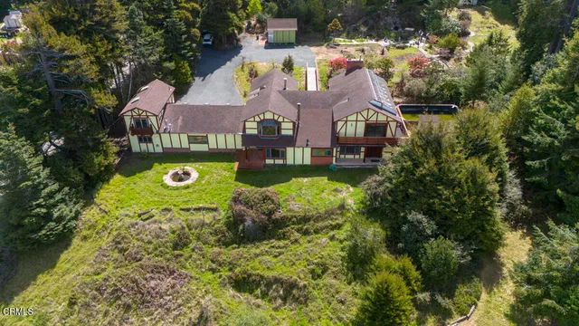 $1,675,000 | 33451 Little Valley Road, Fort Bragg, CA 95437