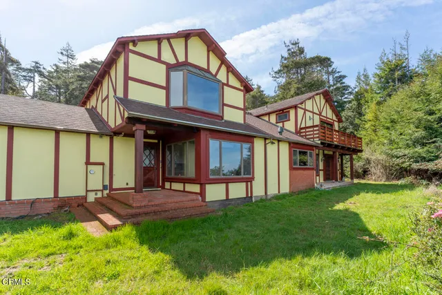 $1,675,000 | 33451 Little Valley Road, Fort Bragg, CA 95437