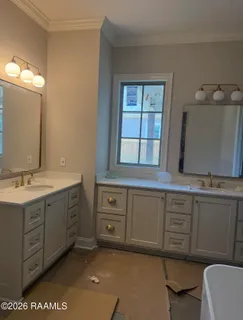 $499,999 | 223 Trail Pointe Drive, Scott, LA 70583