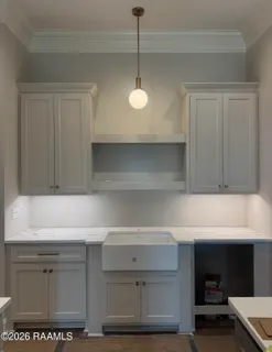 $499,999 | 223 Trail Pointe Drive, Scott, LA 70583