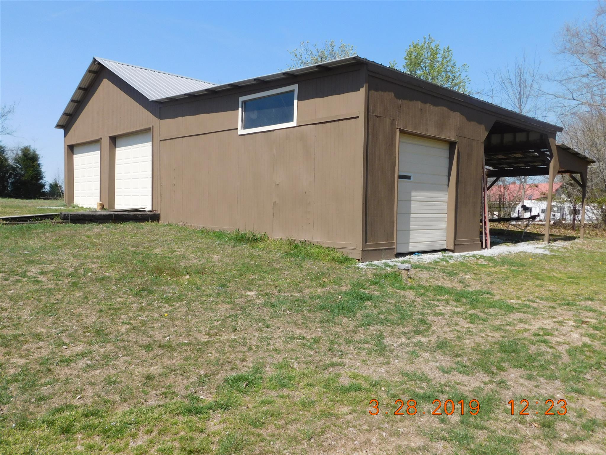 660 North Davidson Road Bon Aqua, TN 37025 - Photo 5 of 17