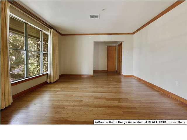 1645 Perkins Road Baton Rouge, LA 70808 - Photo 5 of 9