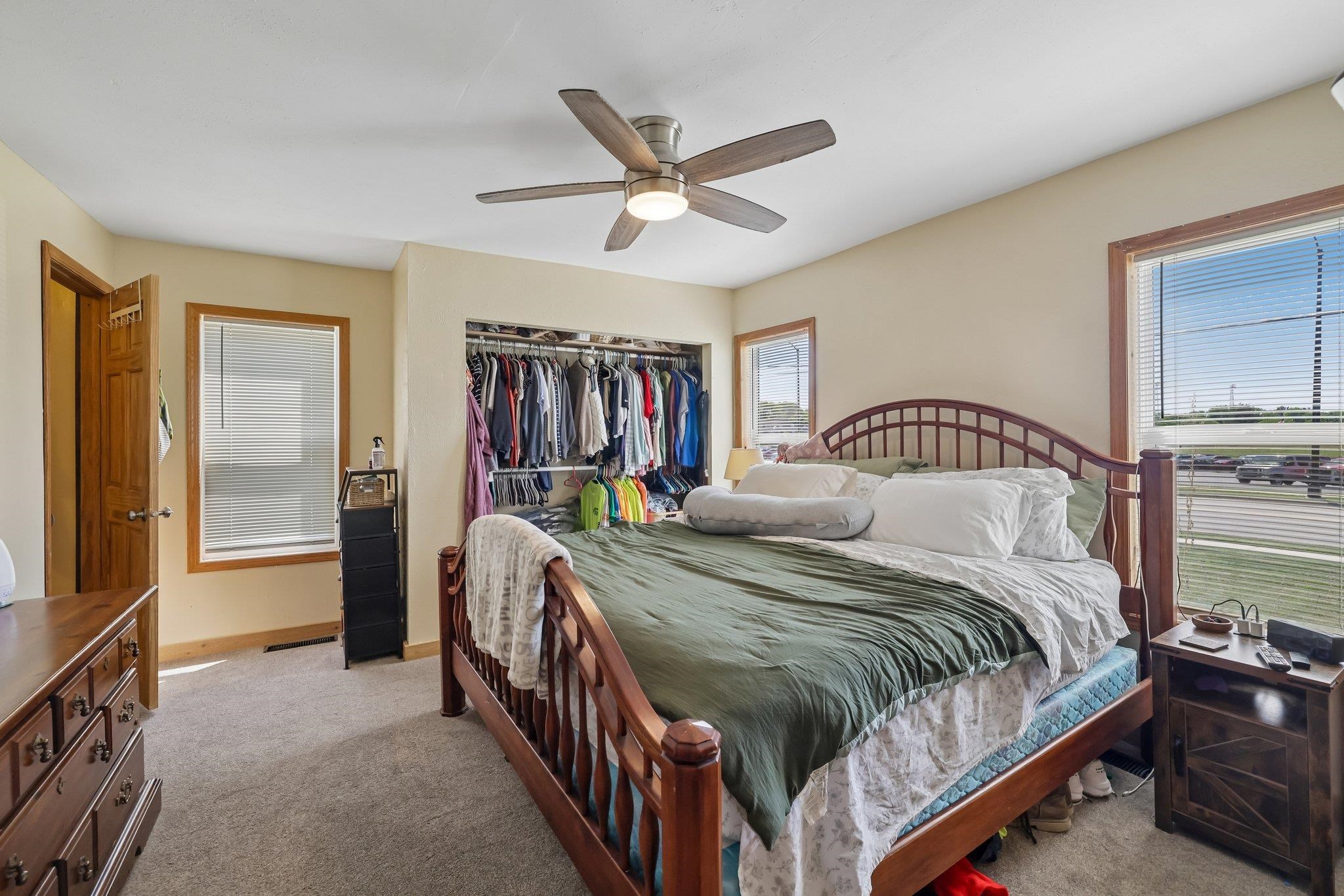 1027 Farnham Street Columbus, WI 53925 - Photo 17 of 39