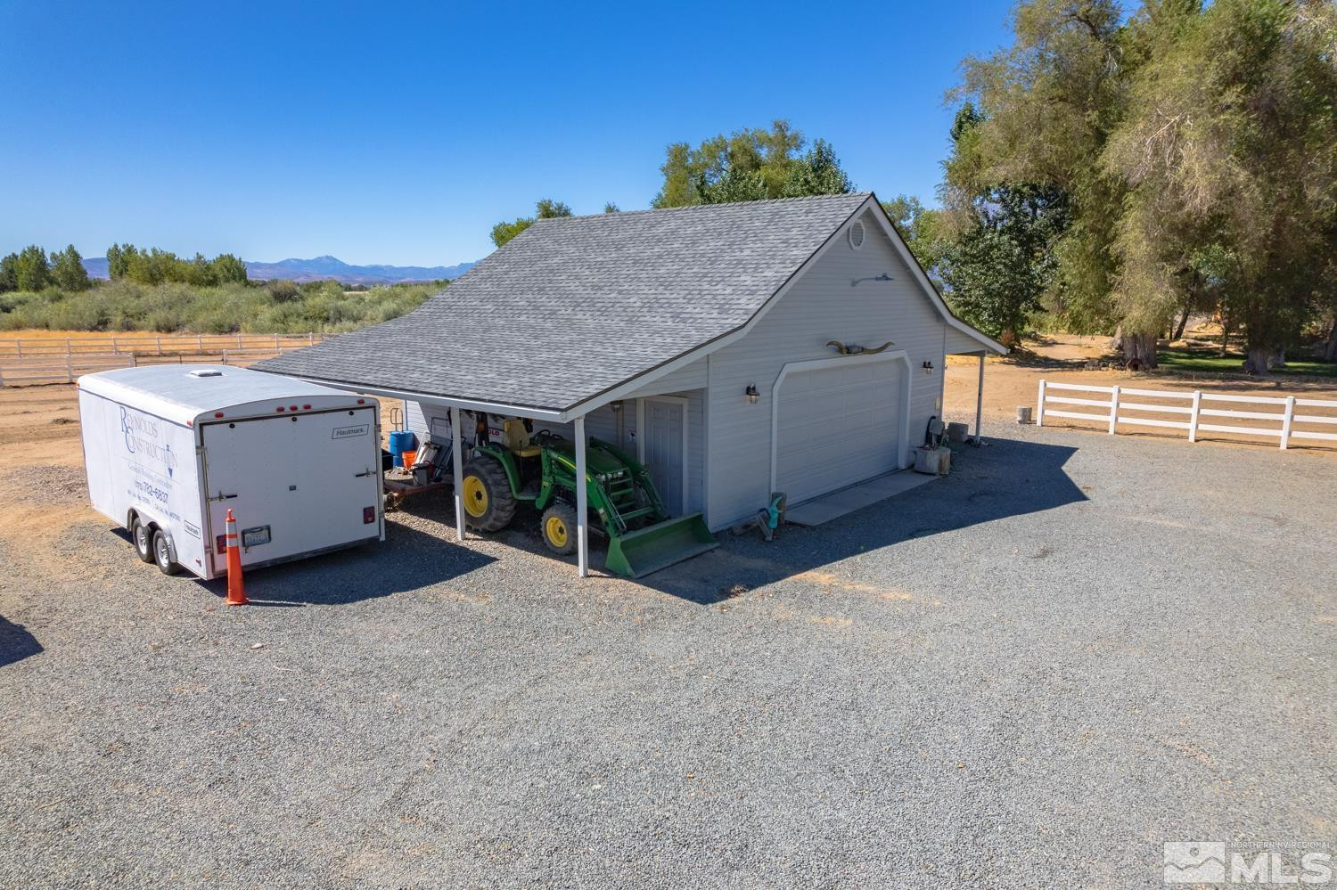 1585 Buckeye Road Gardnerville, NV 89410 - Photo 24 of 29 Photo 21