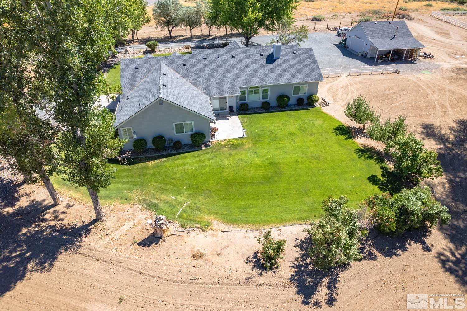 1585 Buckeye Road Gardnerville, NV 89410 - Photo 26 of 29 Photo 23