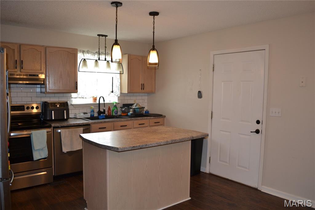 103 Hickory Valley Road St. Robert, MO 65584 - Photo 16 of 21