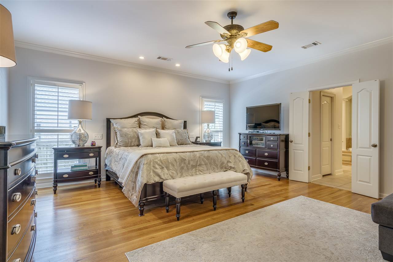 1045 Fall Springs Road Collierville, TN 38017 - Photo 11 of 25