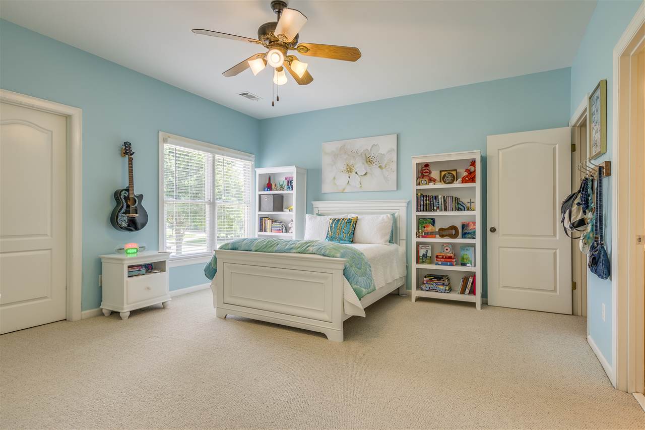 1045 Fall Springs Road Collierville, TN 38017 - Photo 17 of 25
