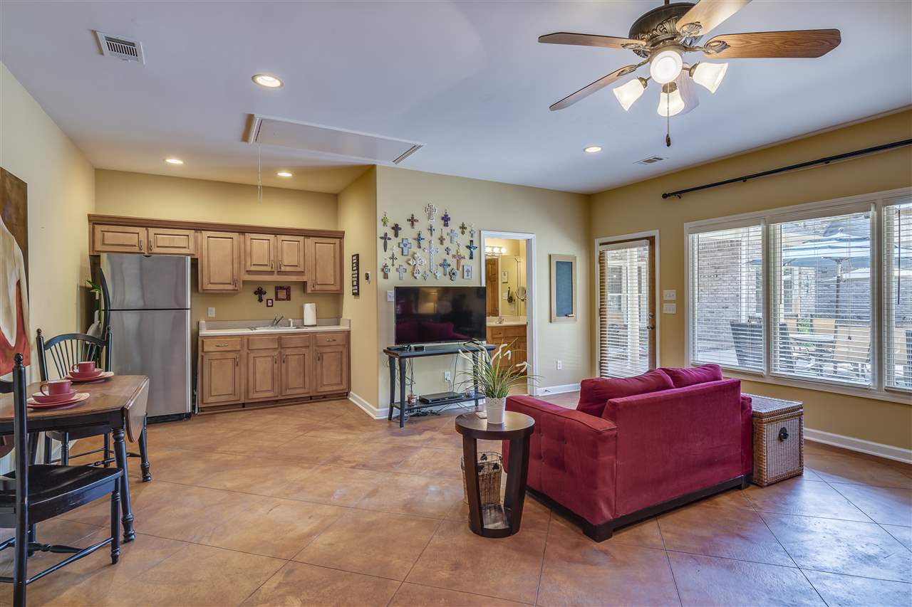 1045 Fall Springs Road Collierville, TN 38017 - Photo 22 of 25