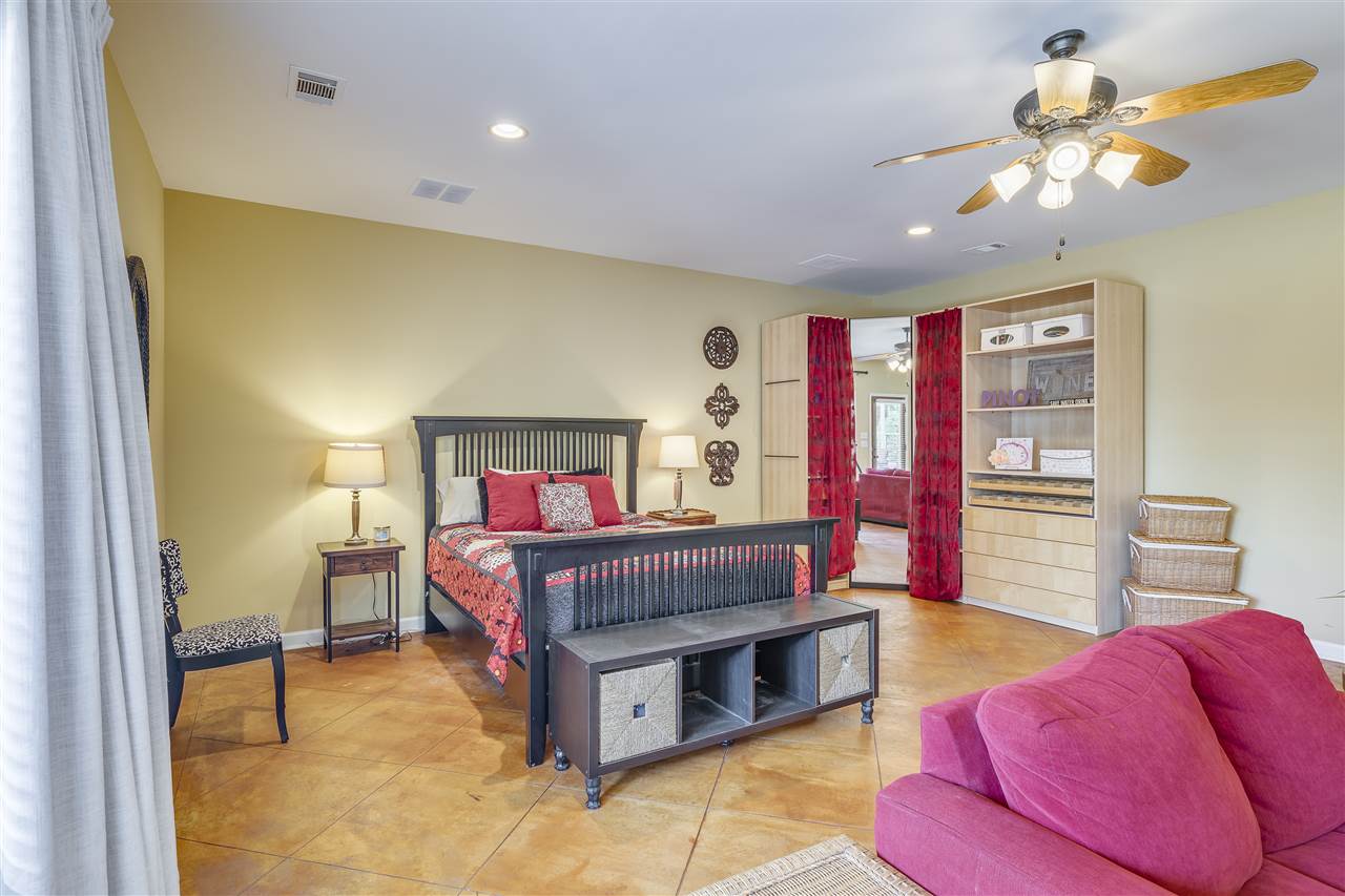 1045 Fall Springs Road Collierville, TN 38017 - Photo 23 of 25