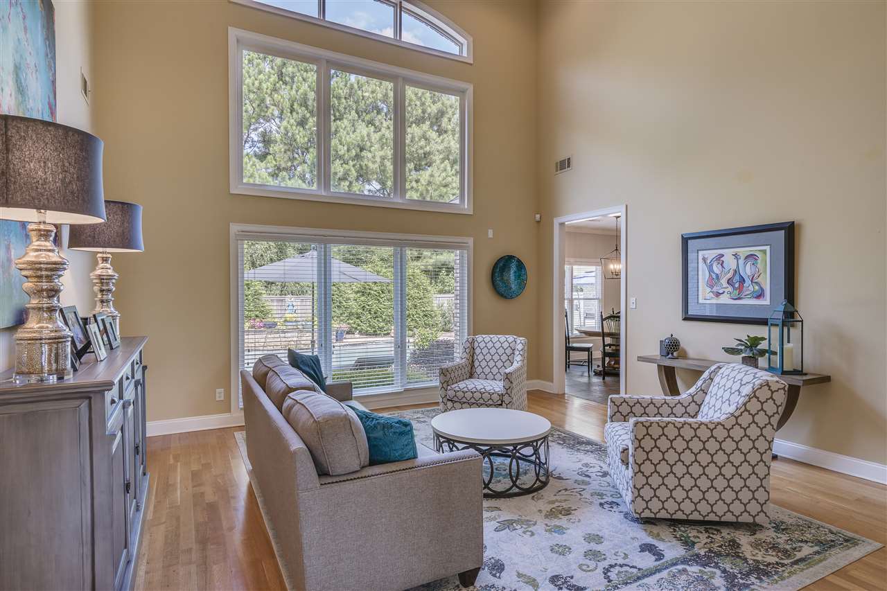 1045 Fall Springs Road Collierville, TN 38017 - Photo 5 of 25