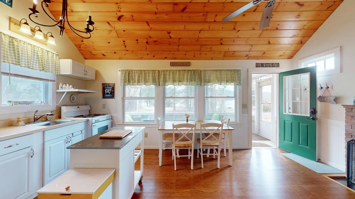 350 West Shore Road Salisbury, VT 05769 - Photo 16 of 28