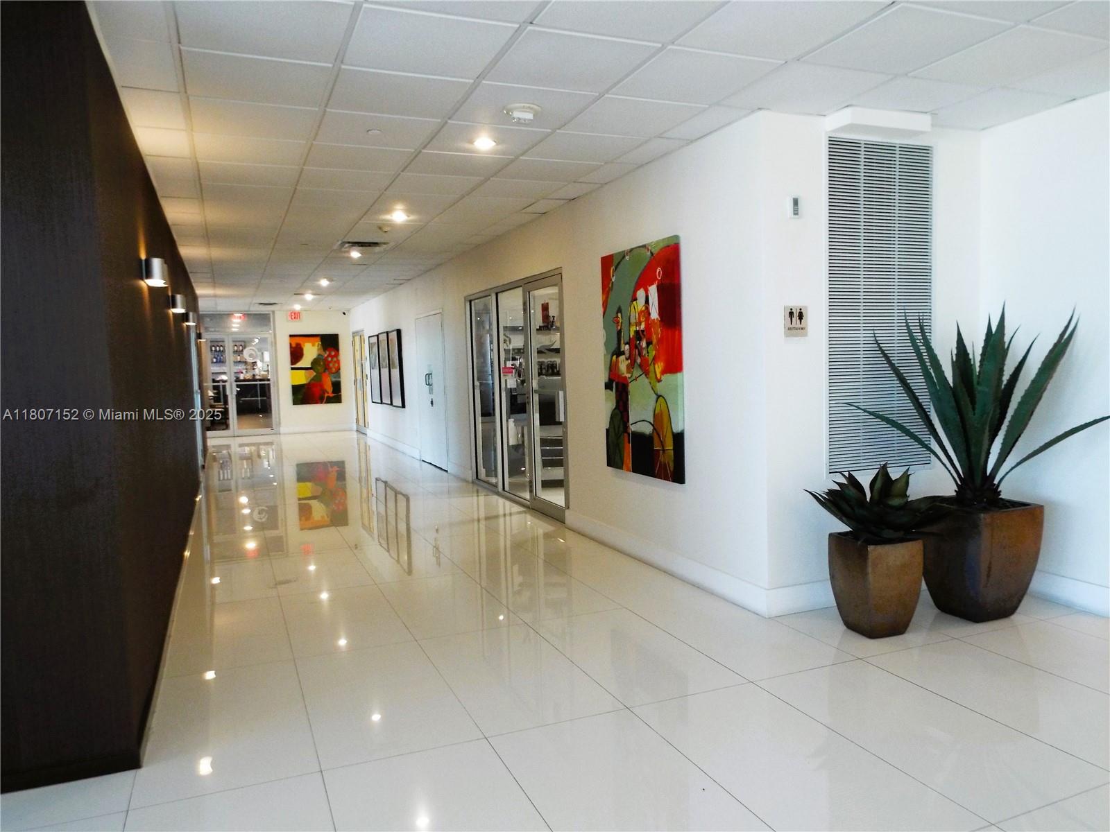 5701 Collins Avenue, Unit 1619 Miami Beach, FL 33140 - Photo 56 of 77