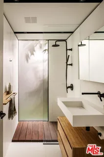 $2,350,000 | 947 North Martel Avenue, Los Angeles, CA 90046