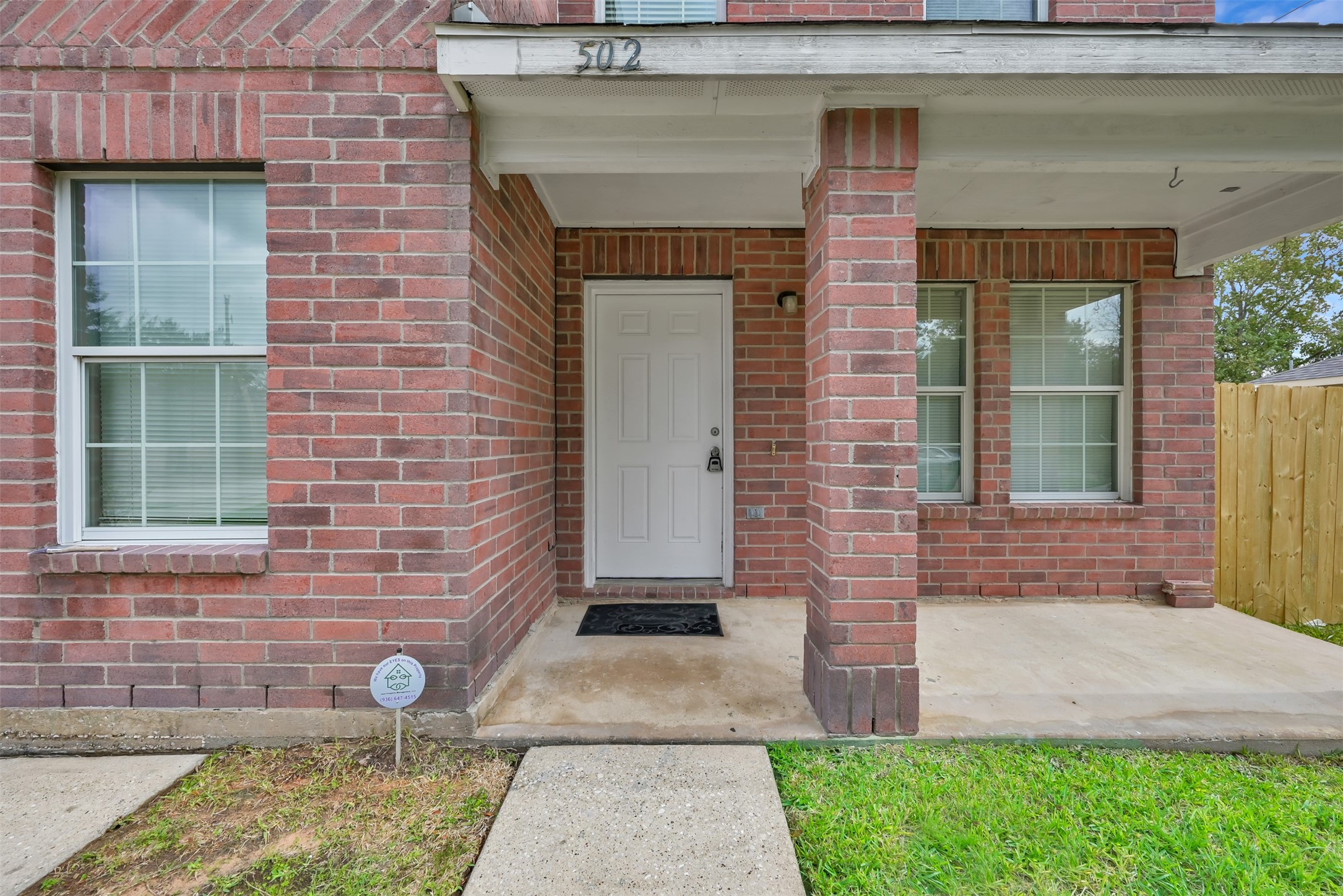 502 Birch Cluster Court Conroe, TX 77301 - Photo 2 of 29