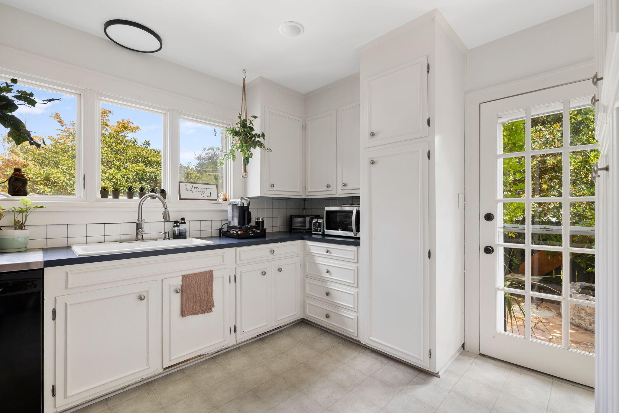 717 Woodward Road Charleston, SC 29407 - Photo 13 of 28 13-web-or-mls-008-717WoodwardRd-Charlest