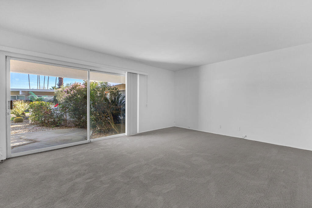 2033 Ramon Road, Unit 7A Palm Springs, CA 92264 - Photo 12 of 21 Primary BR