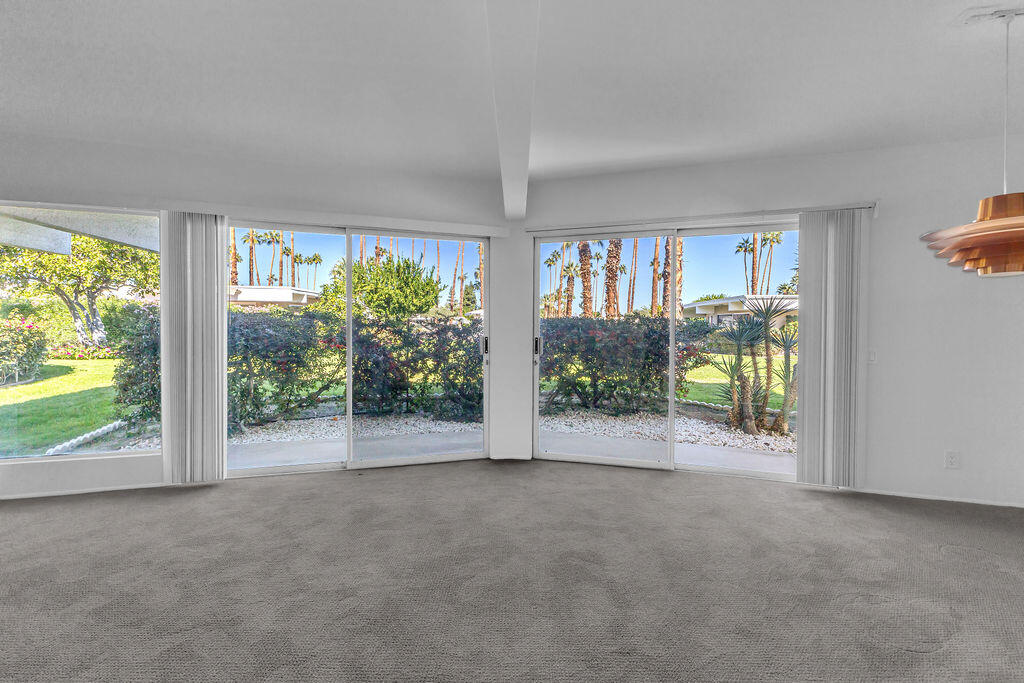 2033 Ramon Road, Unit 7A Palm Springs, CA 92264 - Photo 6 of 21 LR windows