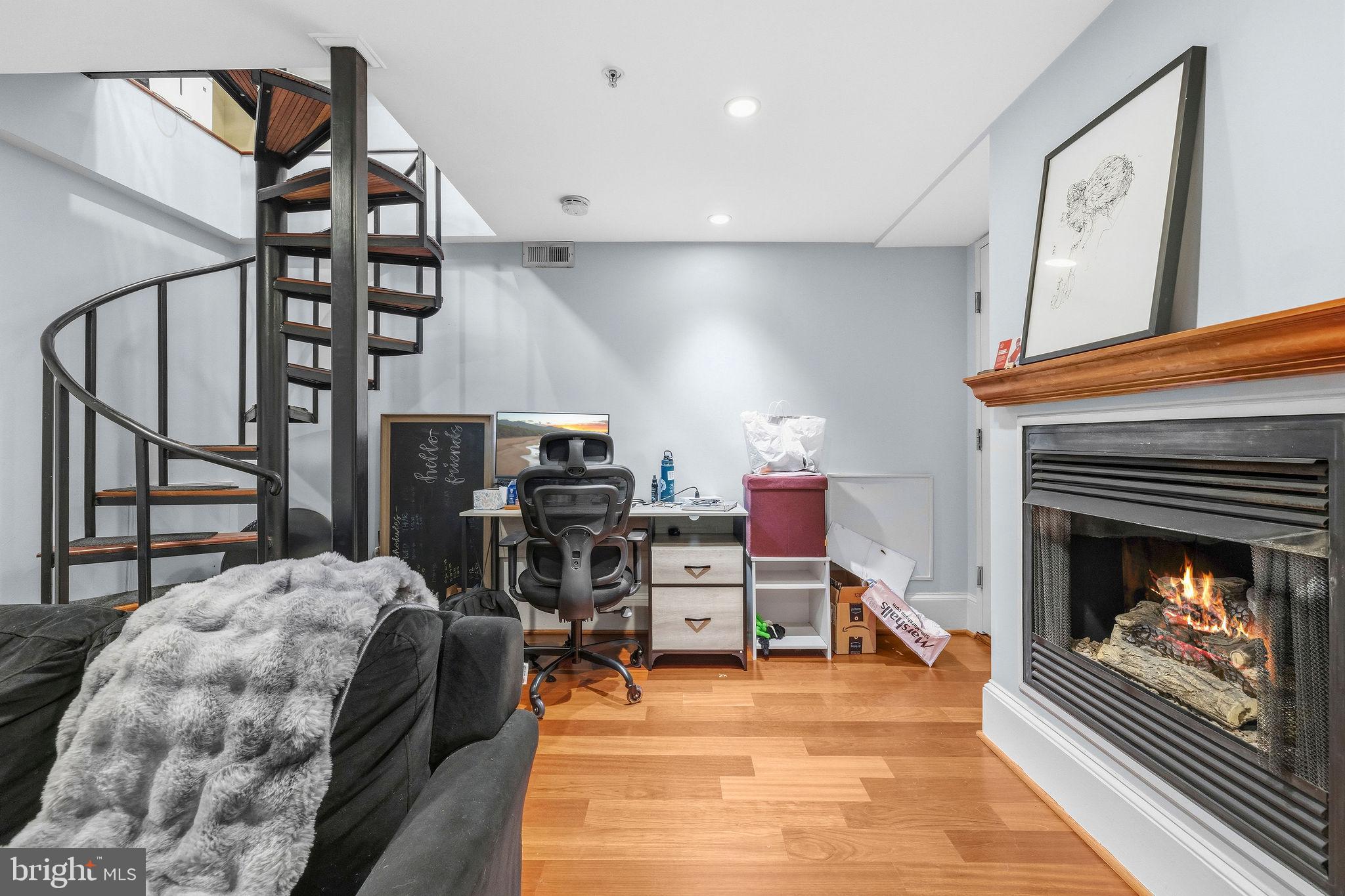 1212 M Street Northwest, Unit 101 Washington, DC 20005 - Photo 17 of 24