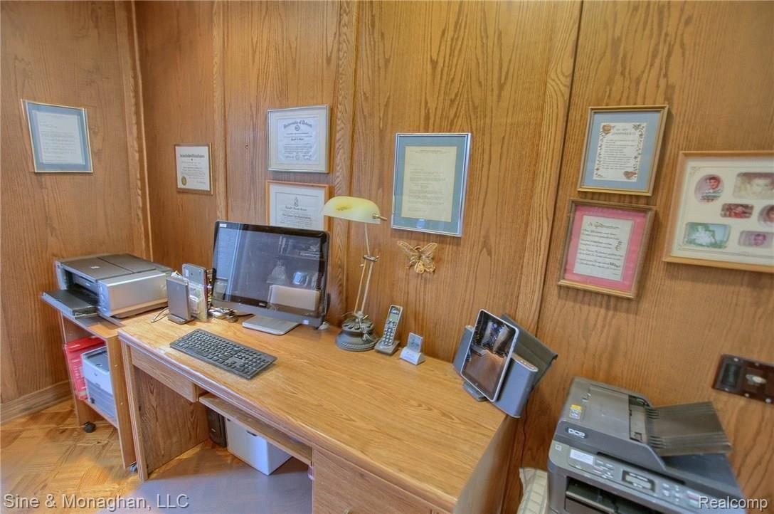 66 Belle Meade Road Grosse Pointe, MI 48236 - Photo 37 of 43 Office.jpg