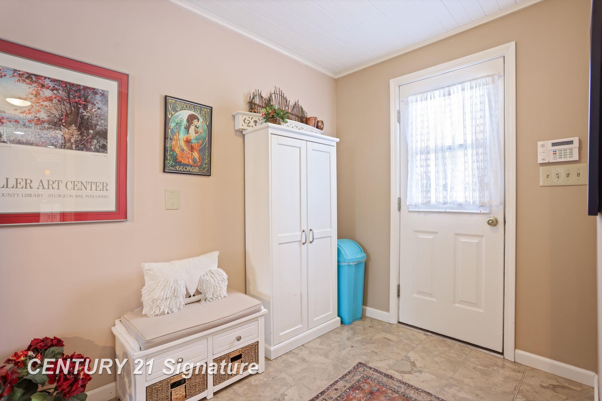 49 Benton Road Saginaw, MI 48602 - Photo 26 of 56 50195912-d26e1584-7720-4945-b5a6-d5ba72695fbc.JPG