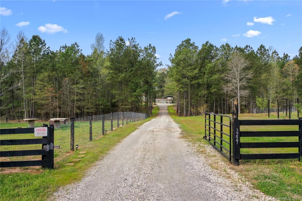 1227 State Rd S-46-817 York, SC 29745 - Photo 2 of 45 Gallery Image 2