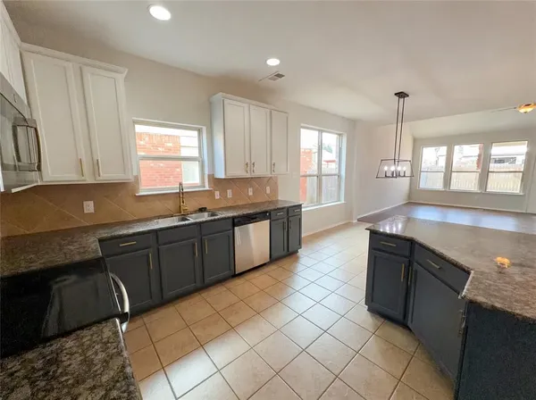 $405,000 | 8925 Brook Hill Lane, Fort Worth, TX 76244