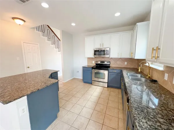 $405,000 | 8925 Brook Hill Lane, Fort Worth, TX 76244