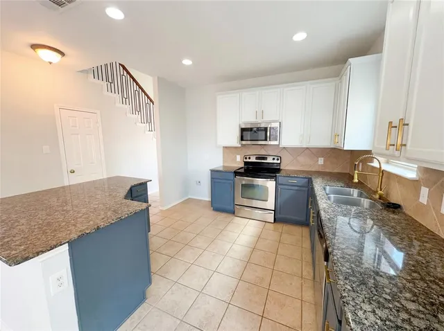 $420,000 | 8925 Brook Hill Lane, Fort Worth, TX 76244